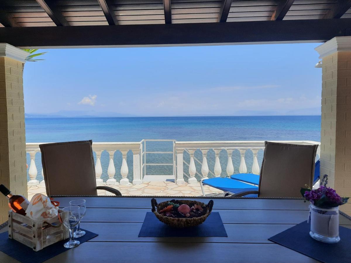 Blue Horizon  Villa Mpoukaris Buitenkant foto