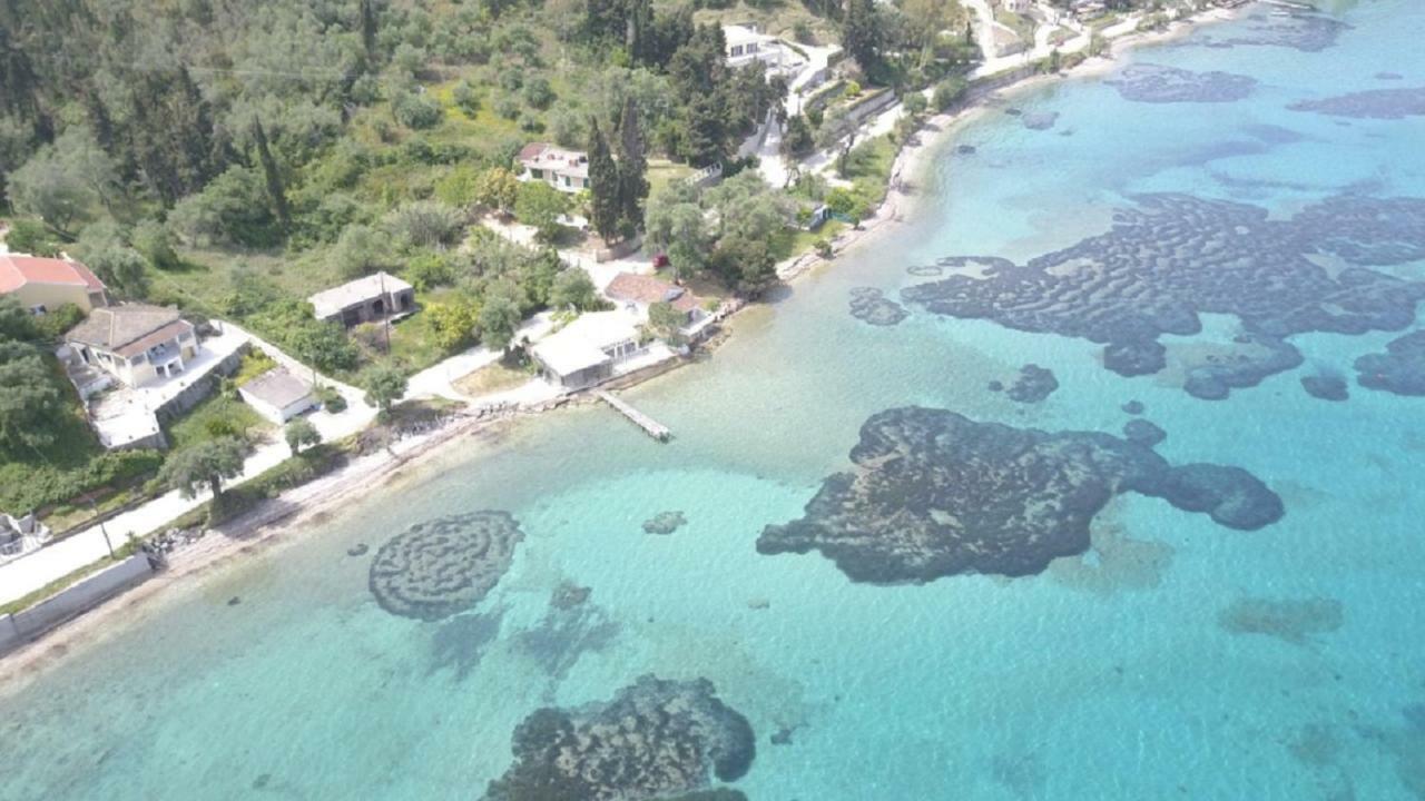 Blue Horizon  Villa Mpoukaris Buitenkant foto